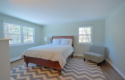  Bedroom (New Rug & Lighting not shown)