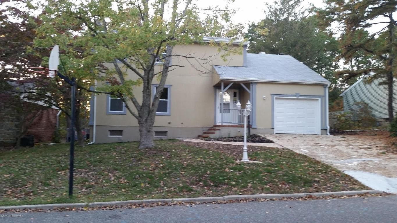 2169 Llewellyn Pkwy, Forked River, NJ 08731 Zillow