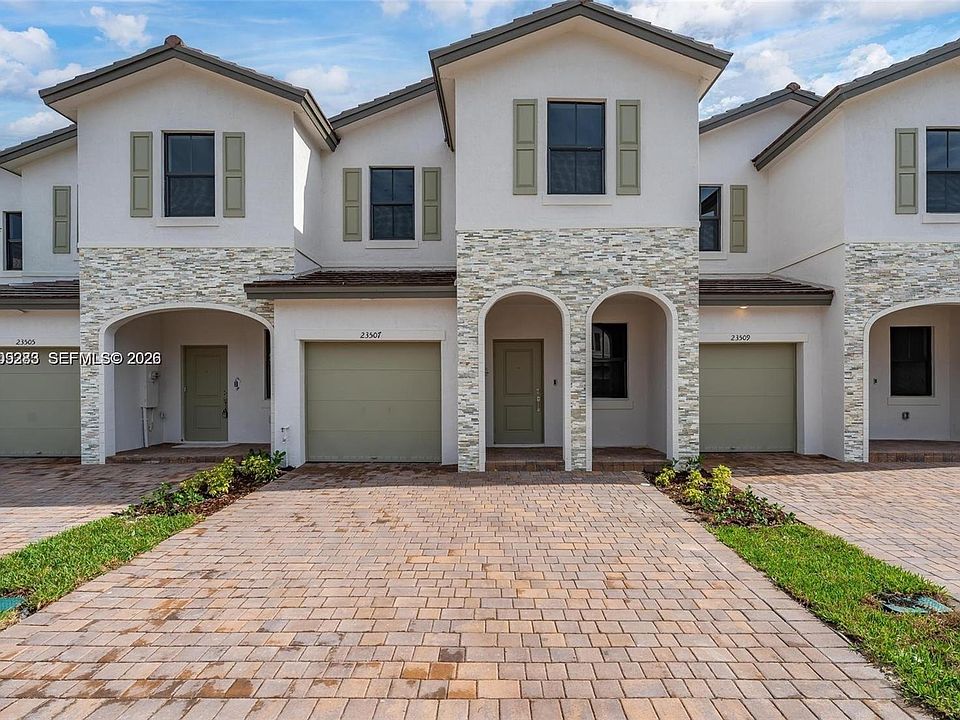 1st image of 23507 SW 129th Path