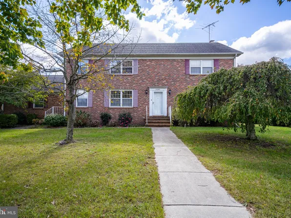 2645 Franklin Dr, Vineland, NJ 08361