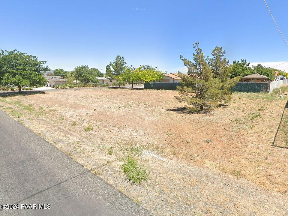 2nd image of E Donna Rd