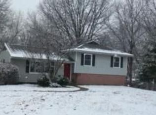 3628 N Lister Dr, Kansas City, MO 64117