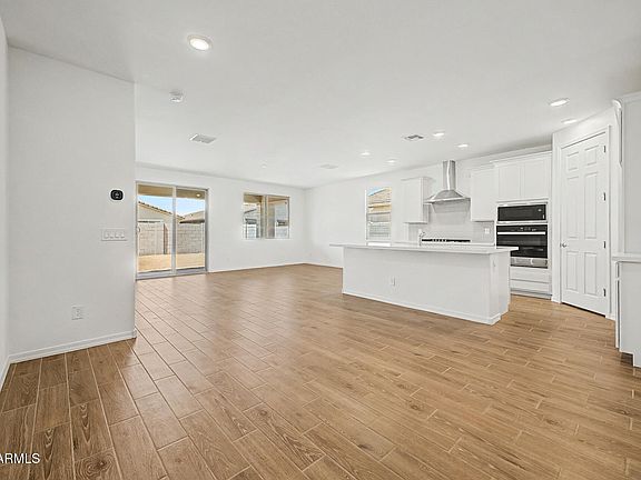 3rd image of 22448 E HAPPY Road