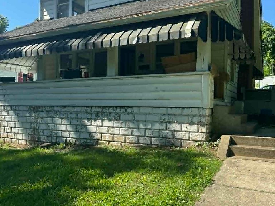 1st image of 3210 Park St