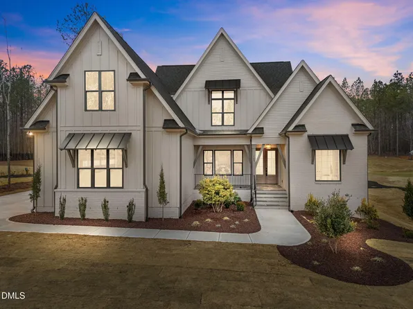 105 Cherry Bark Dr, Youngsville, NC 27596