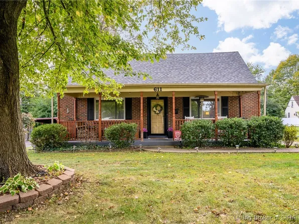 611 Kewanna Drive, Jeffersonville, IN 47130