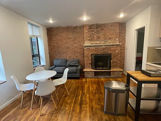 Rented by Corcoran | media 9