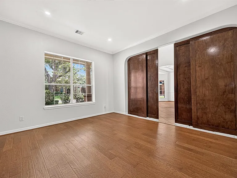 3719 Finch Springs Ln — Photo 11