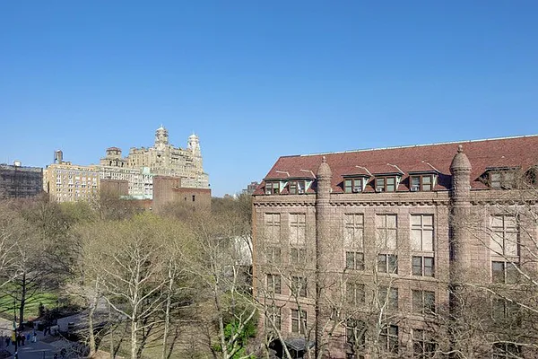 Rented by Brown Harris Stevens | media 25