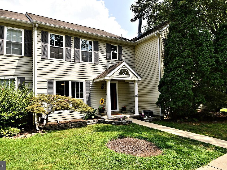 138 Village Dr, Schwenksville, PA 19473 | Zillow