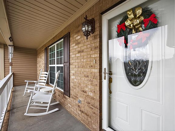 5th image of 9829 Falcon Crest Dr
