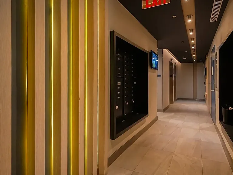 577 Baltic St #3C — Photo 9