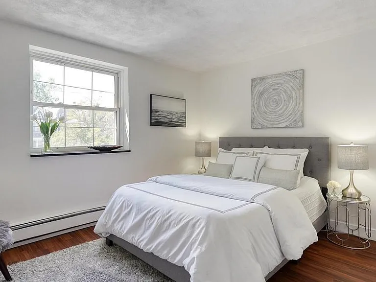 Large Bedroom A