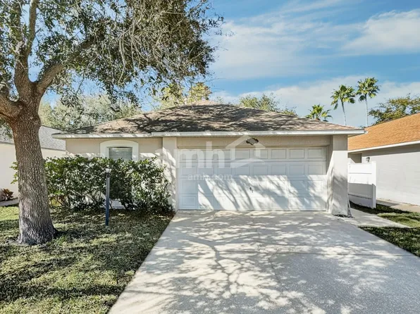 2724 Maderia Cir, Melbourne, FL 32935