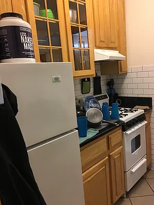 Rented by Peter Meskouris LREB | media 10