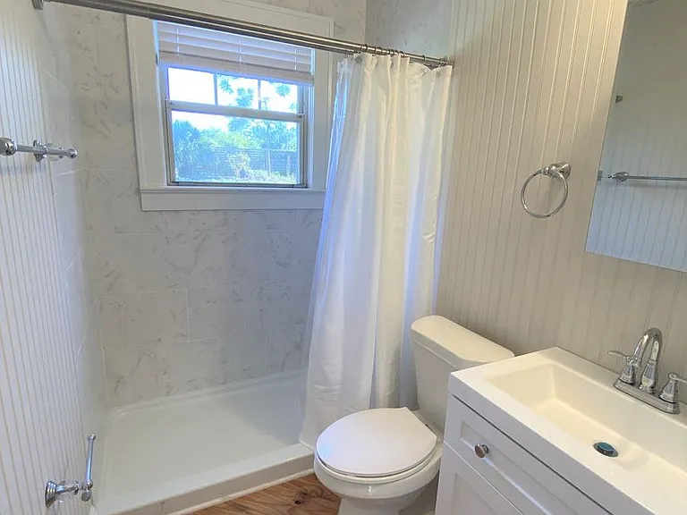 322 Beard St #1 — Photo 13