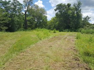 205 S Dunbar Ln, Emory, TX 75440
