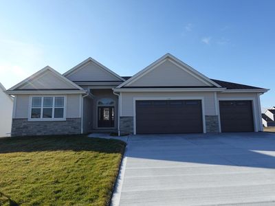 518 Woodside COURT, West Bend, WI, 53095
