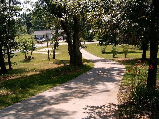 2nd image of 244 Eubanks Ln