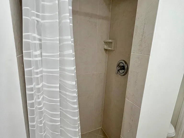 106 Linda Ln #4 — Photo 34