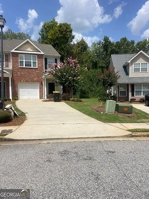 112 Chastain Cir