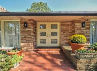 2366 Deer Run Rd, Saint Louis, MO 63136