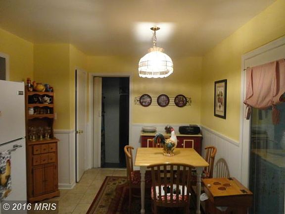 5th image of 8502 Battle Park Dr