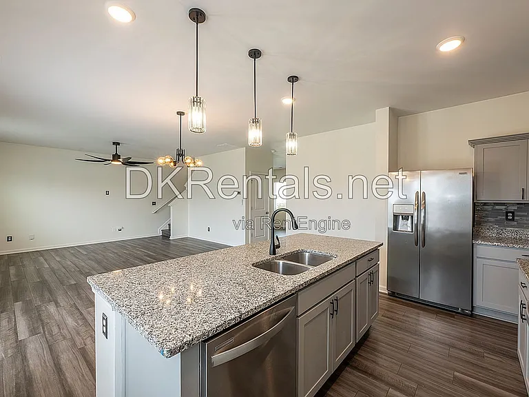 126 Verona Dr NW — Photo 21
