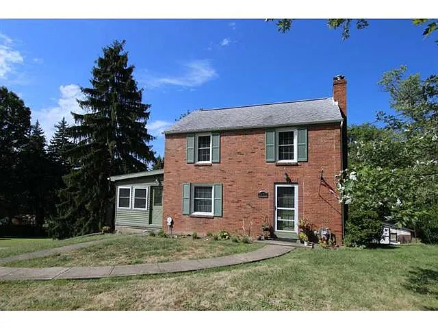 5482 Library Rd photo 1