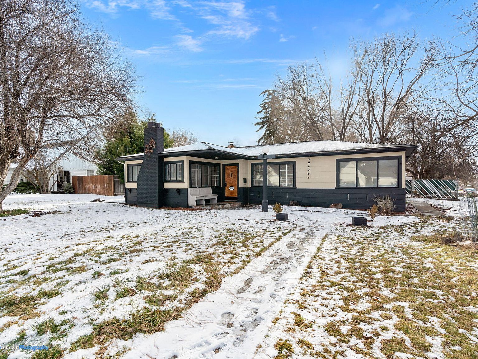 804 E 1st St, Prineville, OR 97754 Zillow