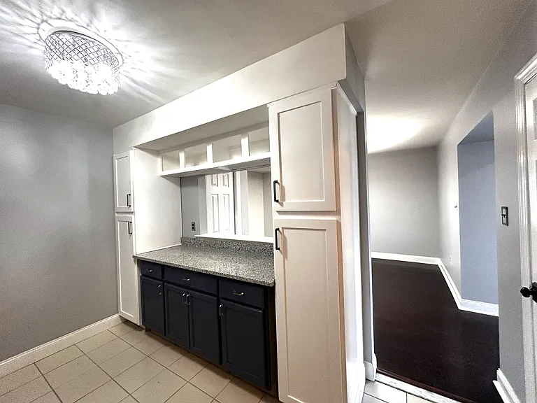 1713 Whitpain Hls — Photo 13