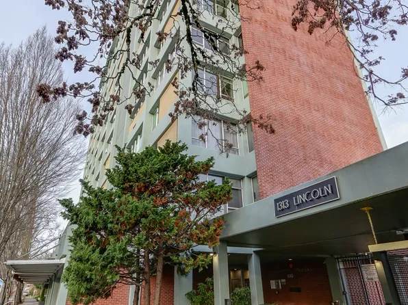 1313 Lincoln St APT 503, Eugene, OR 97401