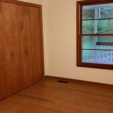 Bedroom 1 (1st floor)