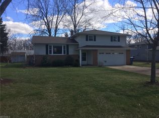 5905 Decker Rd, North Olmsted, OH 44070