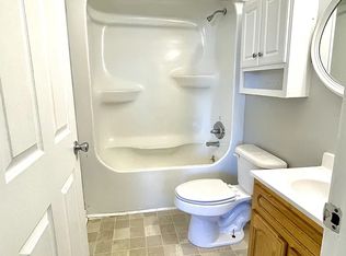 258 Raintree Dr, Clarksville, TN 37042