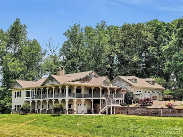 293 Snowy Owl Ln, Whittier, NC 28789