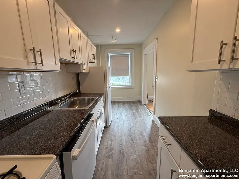 88 Washington St #23 — Photo 3