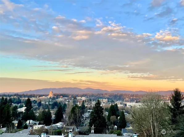 729 8th Avenue SE, Olympia, WA 98501