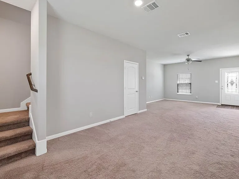 19300 Andrew Jackson St — Photo 15