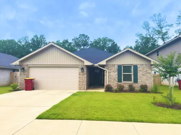 124 Ridgeway Cir, Crestview, FL 32536