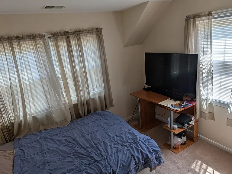 33 Water St #1 — Photo 13