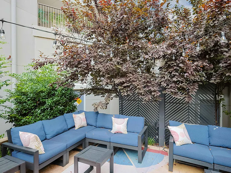 222 Glenwood Ave #410 — Photo 47