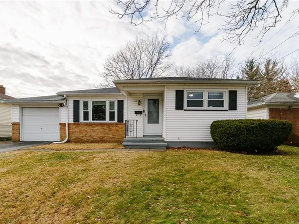 105 Branch St, Rochester, NY 14621