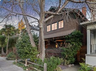 3860 Howe St, Oakland, CA 94611