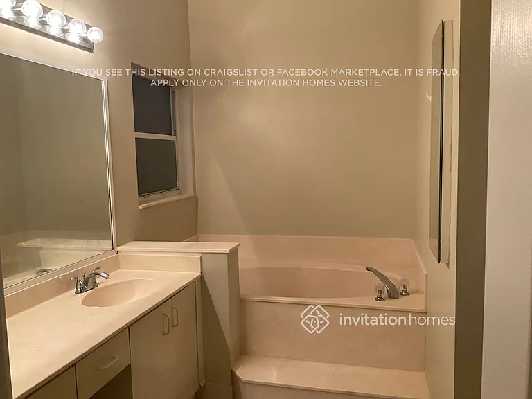 510 NW 197th Ave — Photo 14