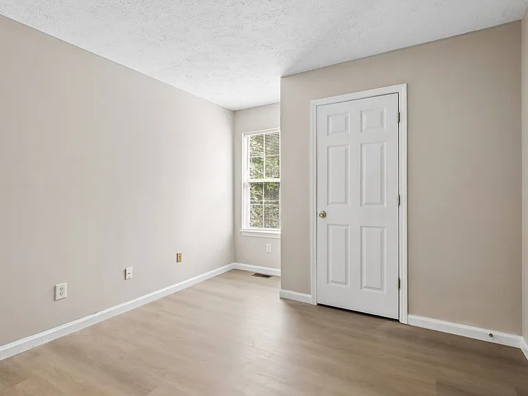 88 Bridge View Dr — Photo 19