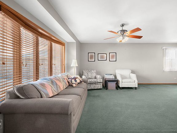 3rd image of 3235 192nd St