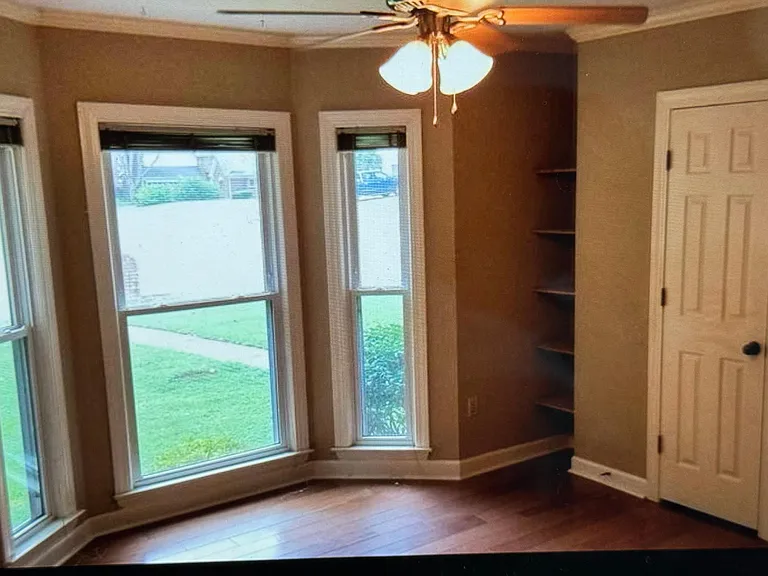 956 Rolling Oaks Ln — Photo 18