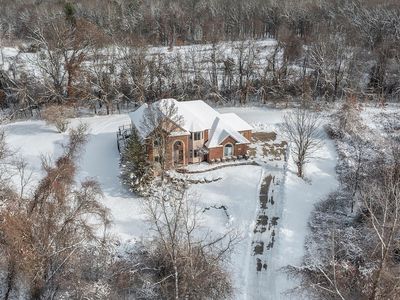 2298 Meadow Ct, Leonard, MI, 48367