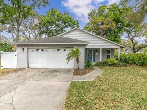 1956 Harding Plz, Clearwater, FL 33765